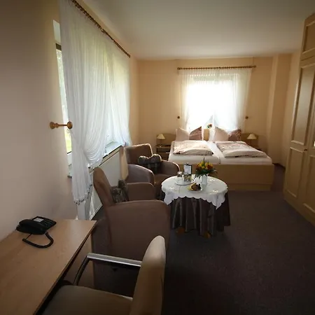 Parkhotel Phoenix Garni Hage